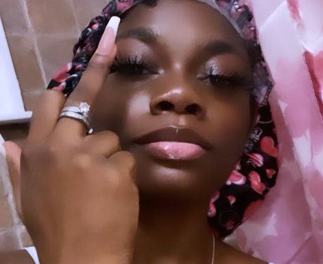 KeyKey sexy star pics