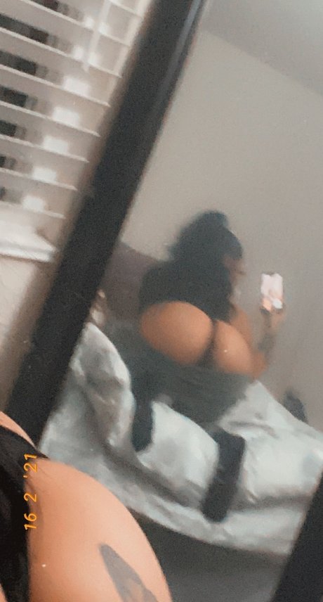 Melo_ top model gallery