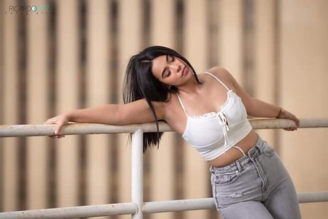 Megan Alv pornstar perfect pictures