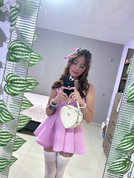 MEGAN nude actress pics