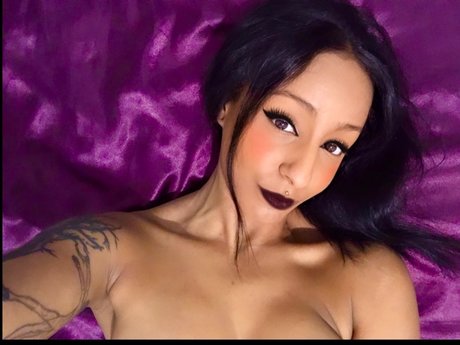 Maya Babee nice actress image