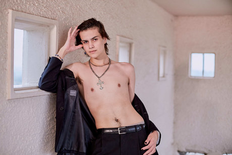 Maximo lluch pretty model galleries