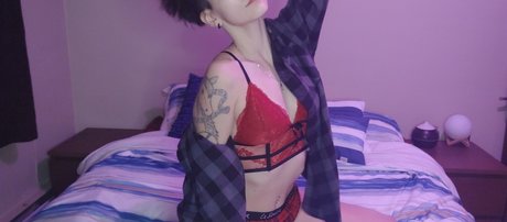 Maxime naked pornstar gallery