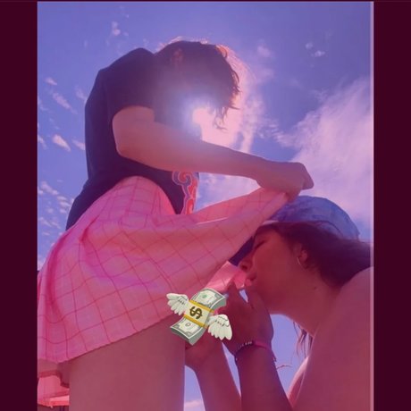 MARY THE SWITCH star high quality photos