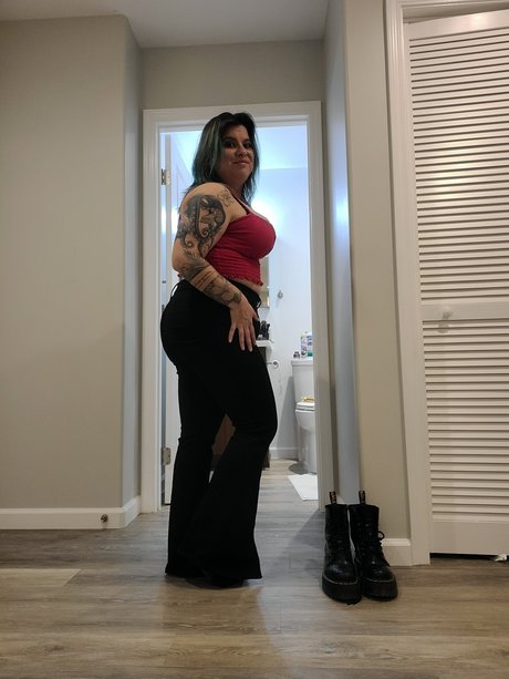 MaryJai nice pornstar pictures