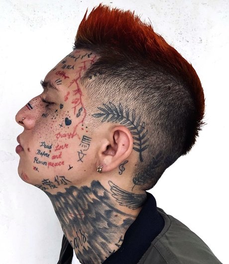 Marvin Mora xxx model image