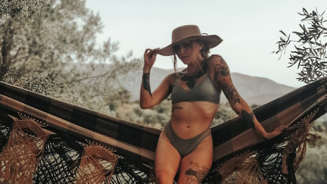 Athena Amhurst free model gallery