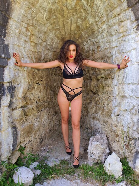 mira22belle model exclusive images