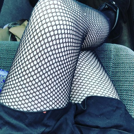 Minx Tiptoes model sex photos