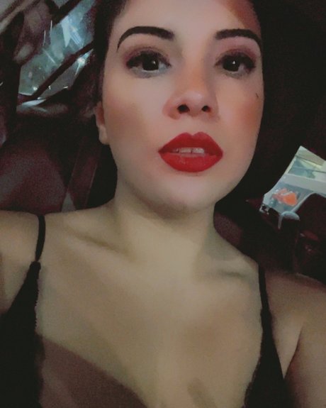 Sarabi naked star img