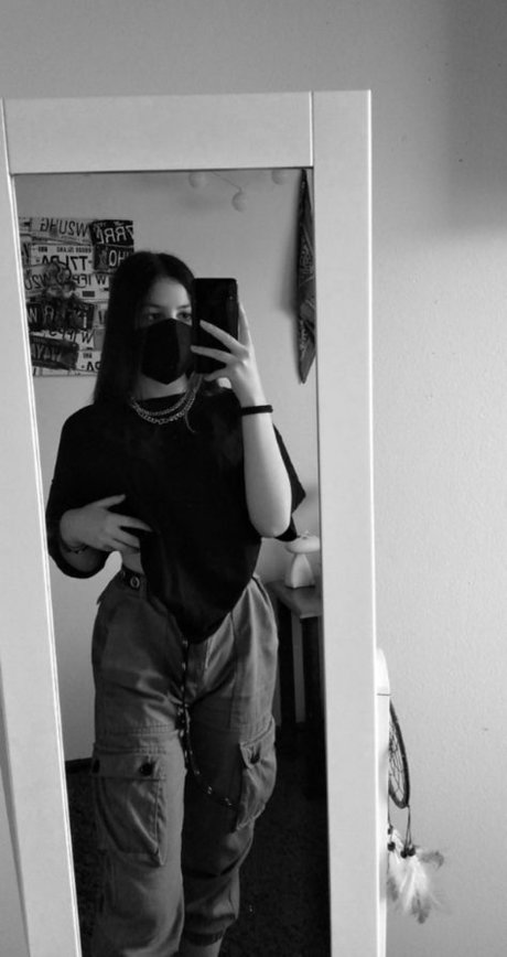 Milena Franco star hot pics