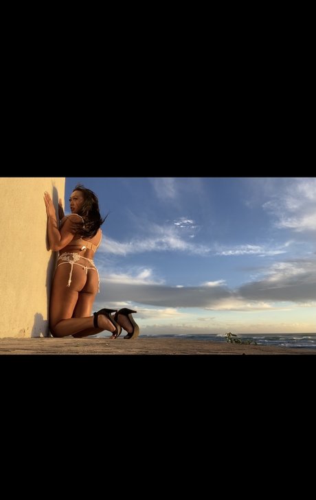 Mikkah Hunt best star pics