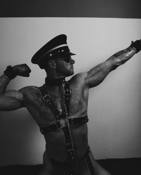 _M I K E_ pornstar exclusive galleries