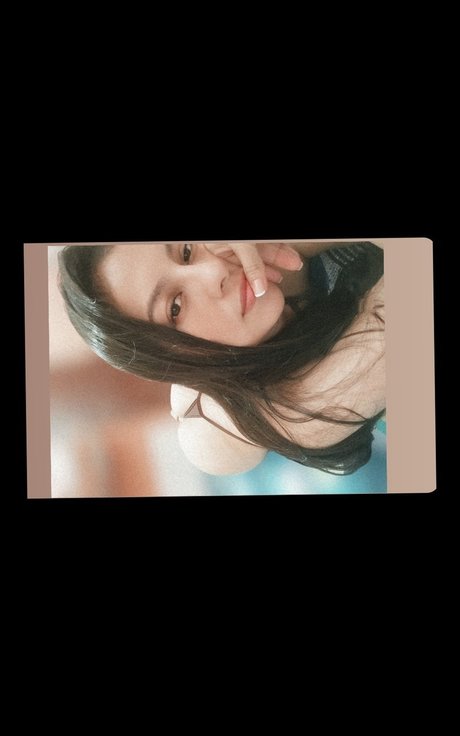 Michellson0418 pornstar naked pic