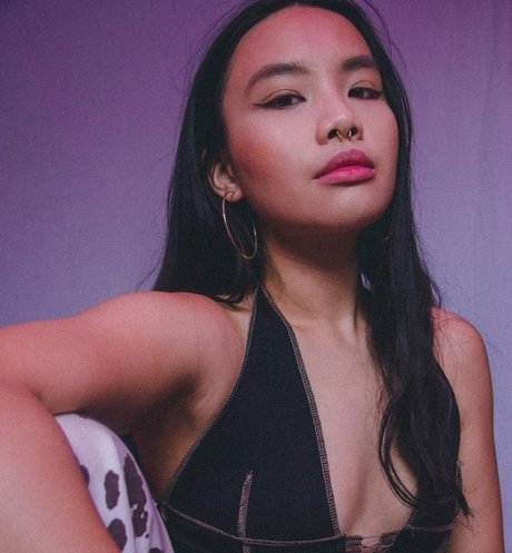 Michelle Zhu free pornstar galleries