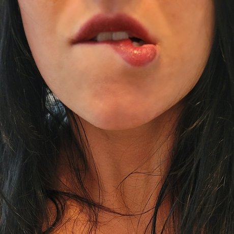 Mian Elea star perfect galleries