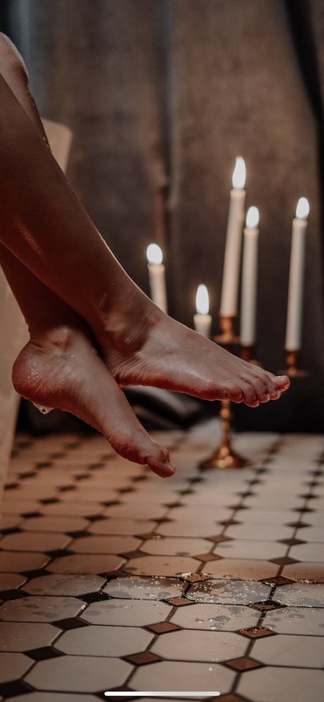 Mia vdmr star naked galleries