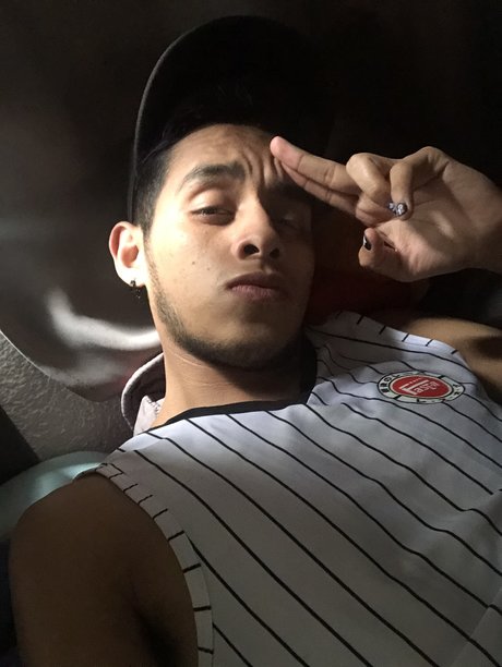 Roberto Medina porn star photo