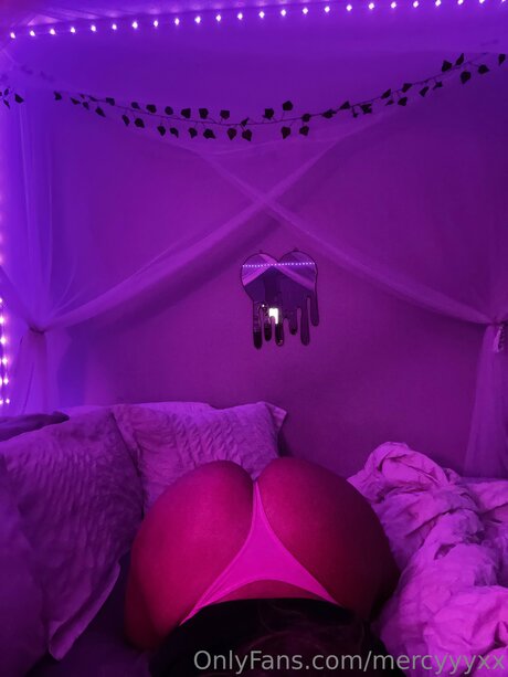 mercyyyxx pornographic star img
