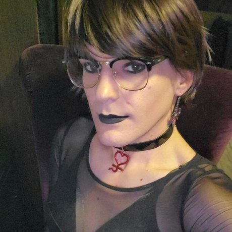 Mercy Loveless free actress images