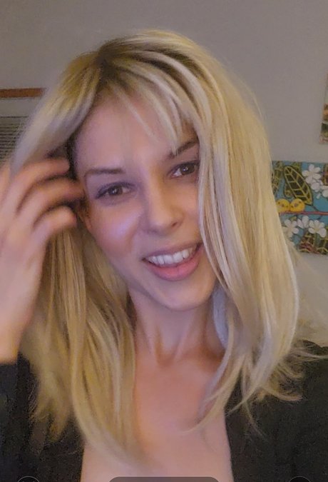 Mercedes Raquel star adult pic