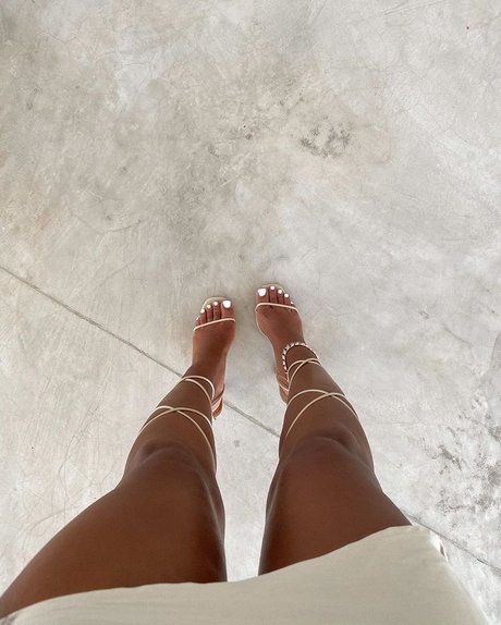 MelYna star porn image