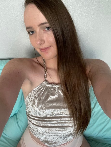 Moon Pixie star erotic gallery