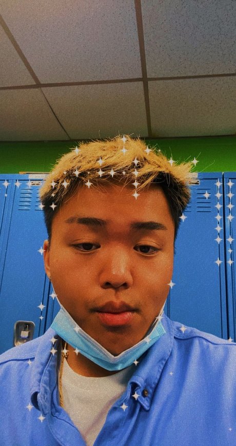 Moony model perfect photo