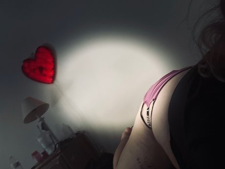 halie sanders art star image