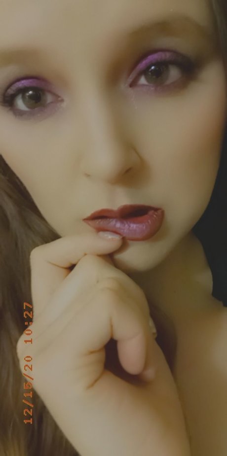 MILF02 star erotic pics