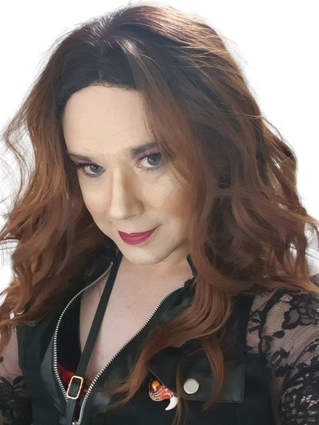 MissSukeyCox model pornographic photos