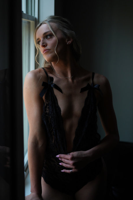 Rae Baby sexy model gallery