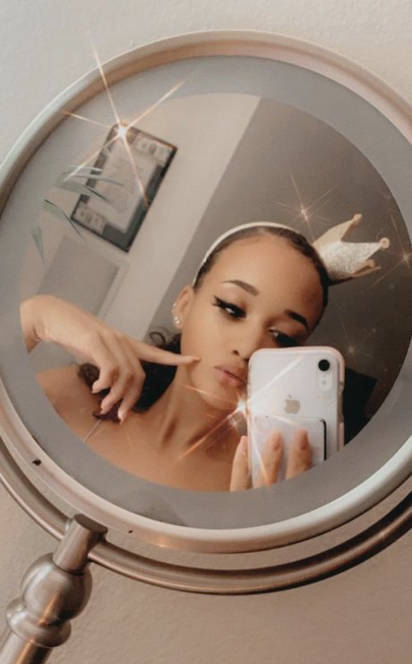 Joyya J adult star gallery