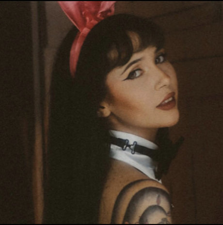 queen of the whor s hd model picture