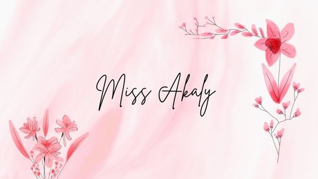 Miss Akaly naked model photo