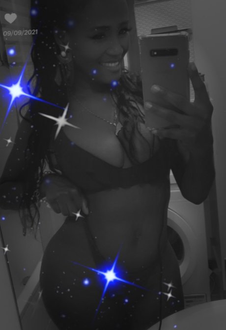 Angelb model nude galleries