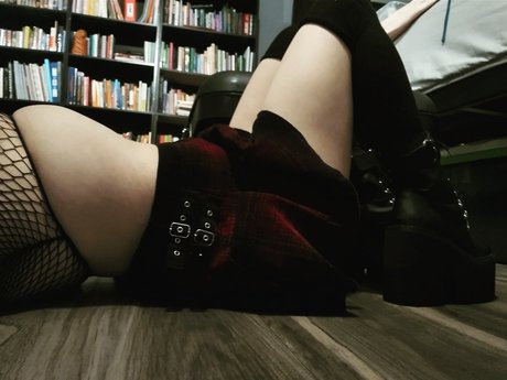 Aryellas free model img