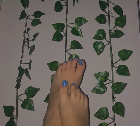 Nala Footie naked model archive