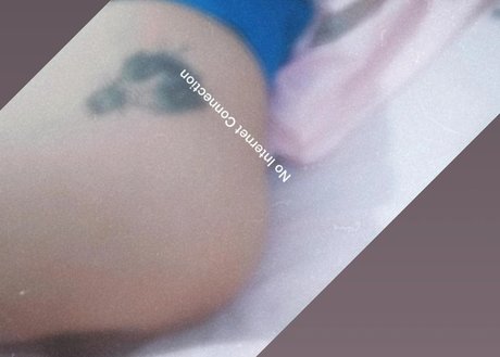 Nai gomez model art gallery