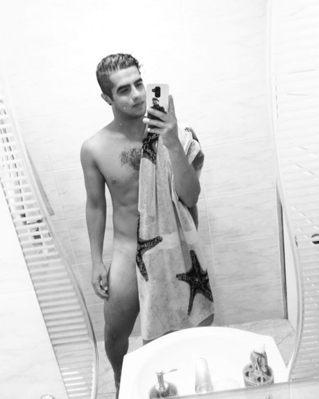 Nicko_ star beautiful pic