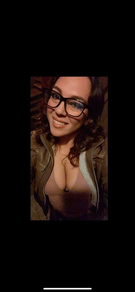 Nadine White pornstar archive