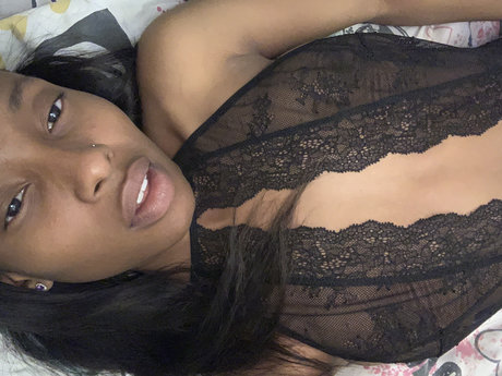 MZ HARMONY pretty pornstar pic