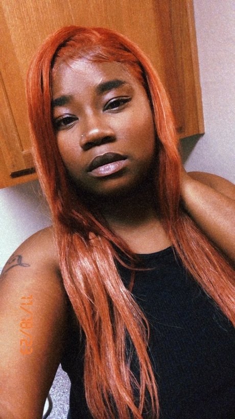 MxnaaLi pornstar hot gallery