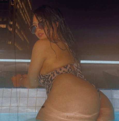 Thick Lil Asian Ting_ nude model images