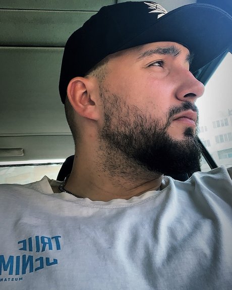 MsevenK Tachkov pornographic model archive