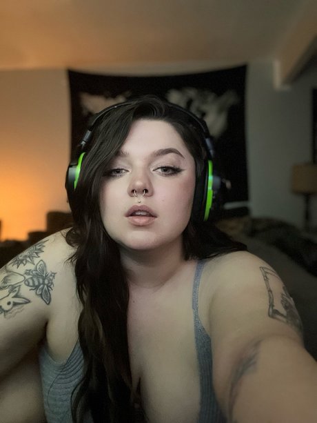 Ms Medusa_ beautiful star photo