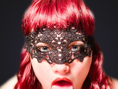 The Smiths naked model img