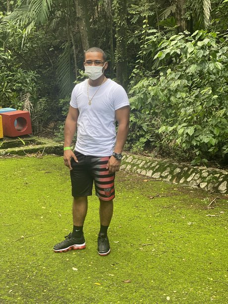 Marcos T art model gallery