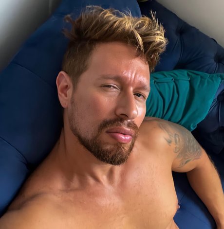 Neomax pornstar hd image