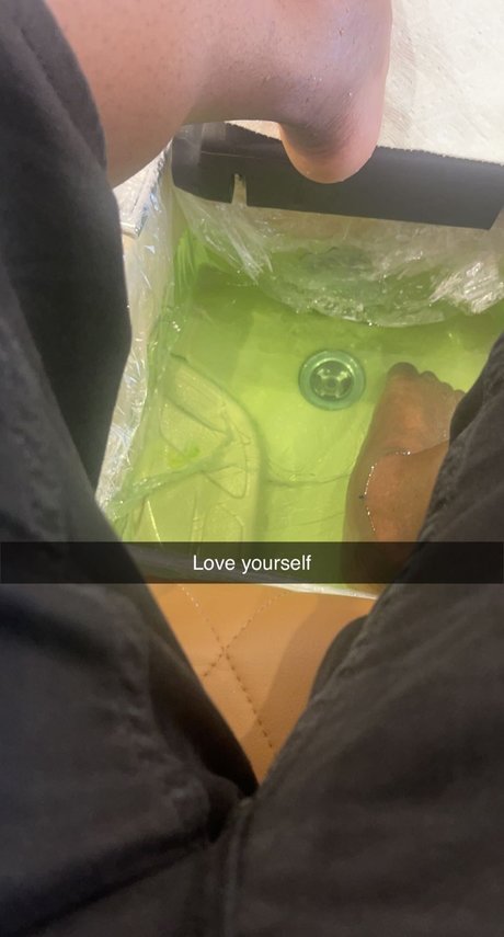 my n my feet star erotic pictures